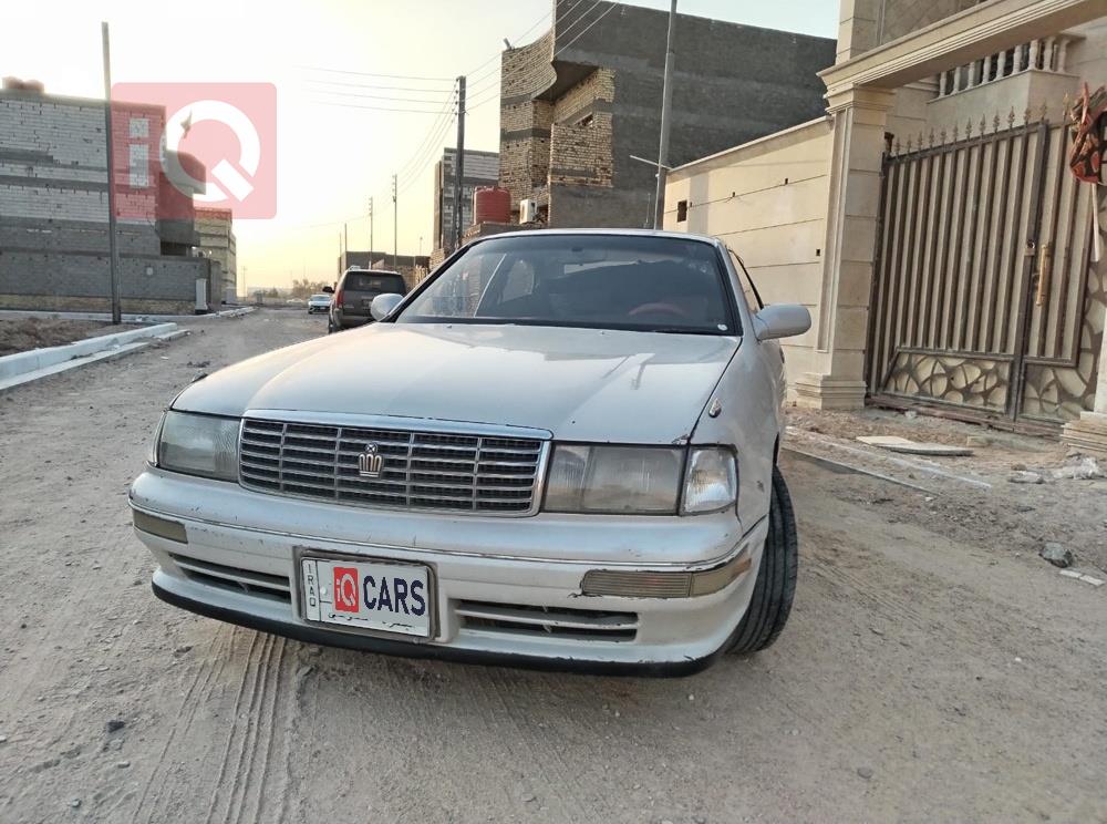 تويوتا كراون